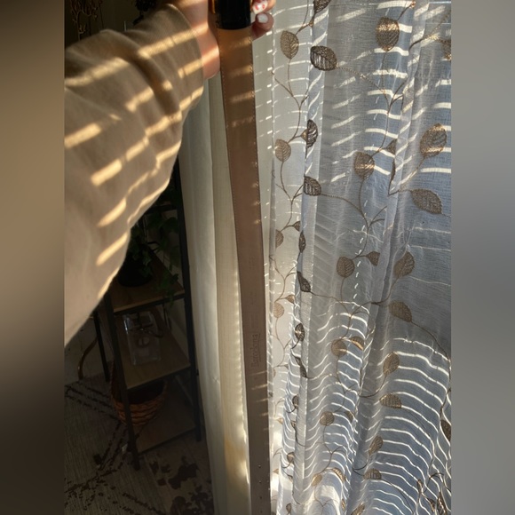 Black snake skin leather and gold belt size small - Picture 5 of 6